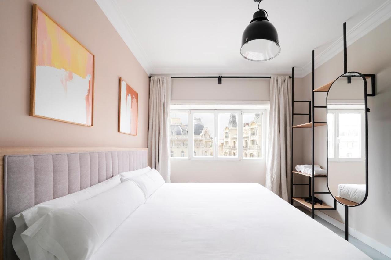 Numa Madrid Script Aparthotel Bagian luar foto