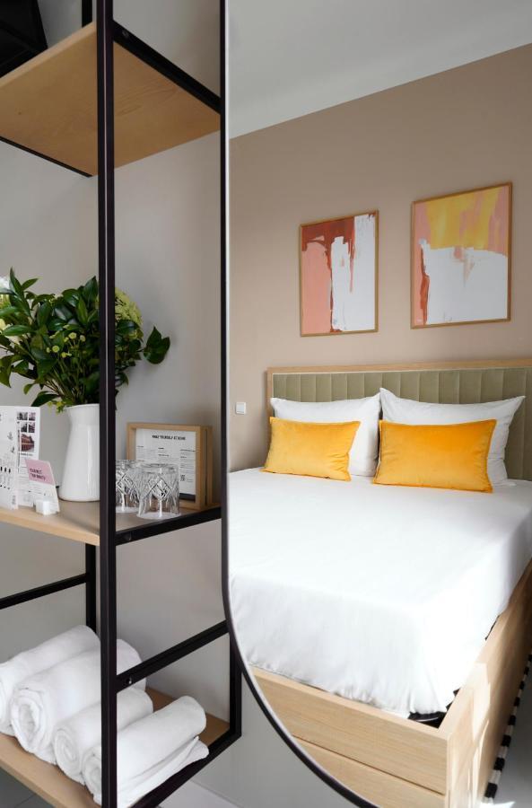 Numa Madrid Script Aparthotel Bagian luar foto