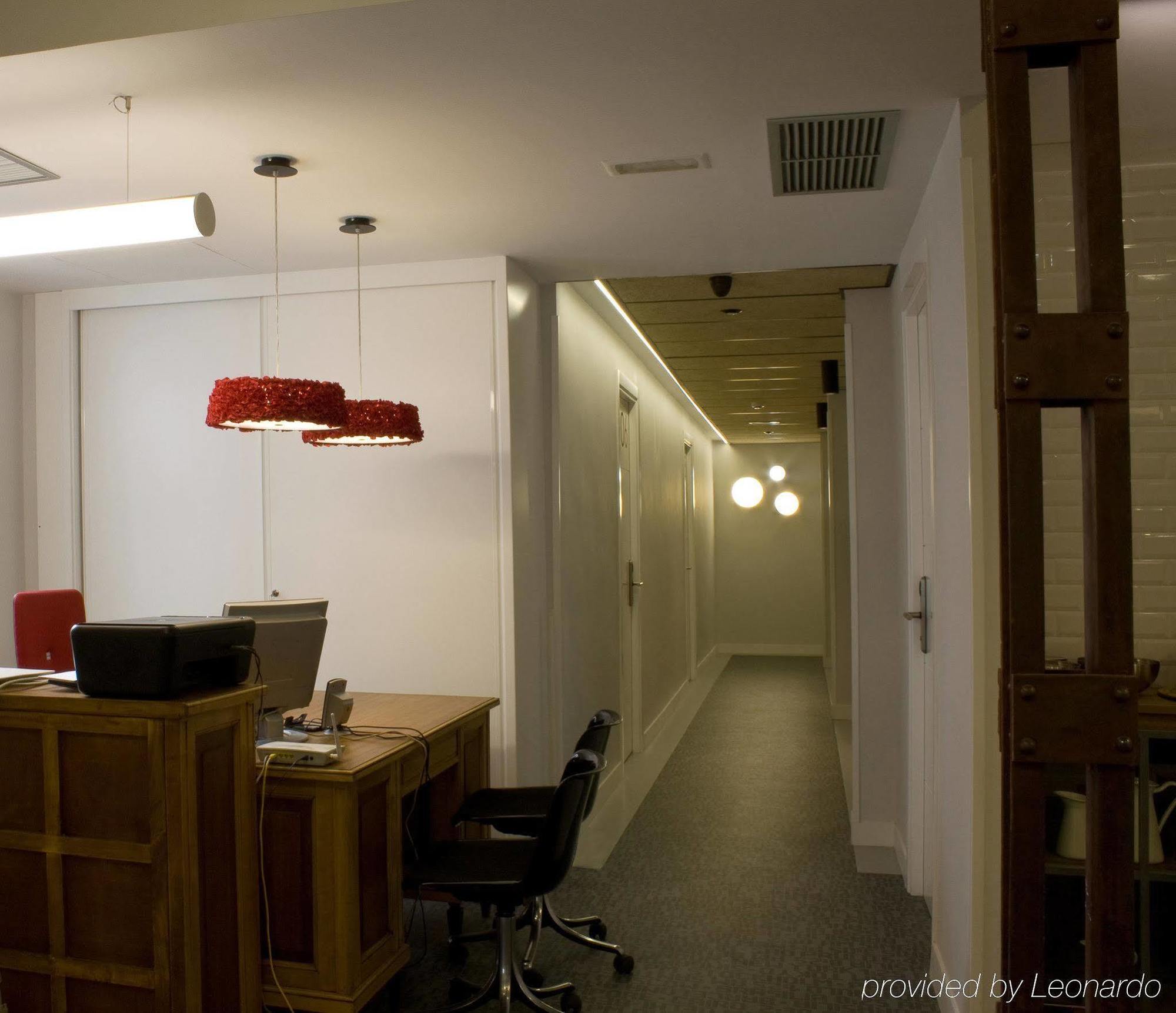 Numa Madrid Script Aparthotel Ruang foto
